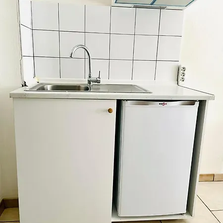 Emilia Ξενοδοχείο με διαμερίσματα 3*