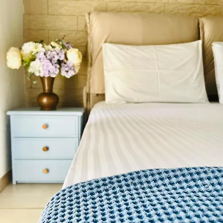 Emilia Ξενοδοχείο με διαμερίσματα 3*